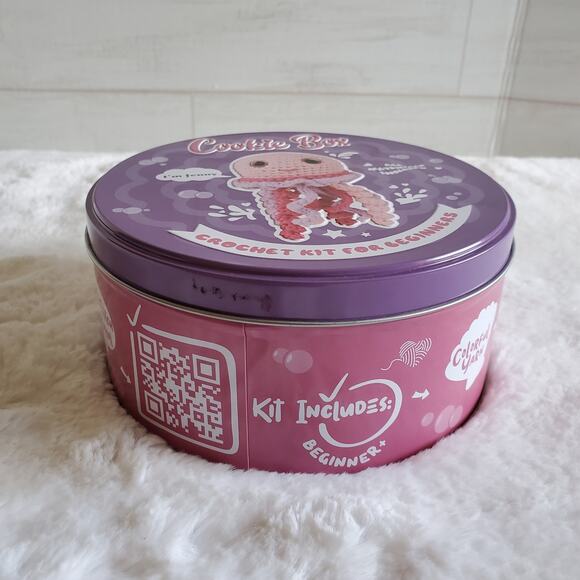 Cookie Box Crochet Kit for Beginners Jellyfish Jenny Read Description - Picture 2 of 6